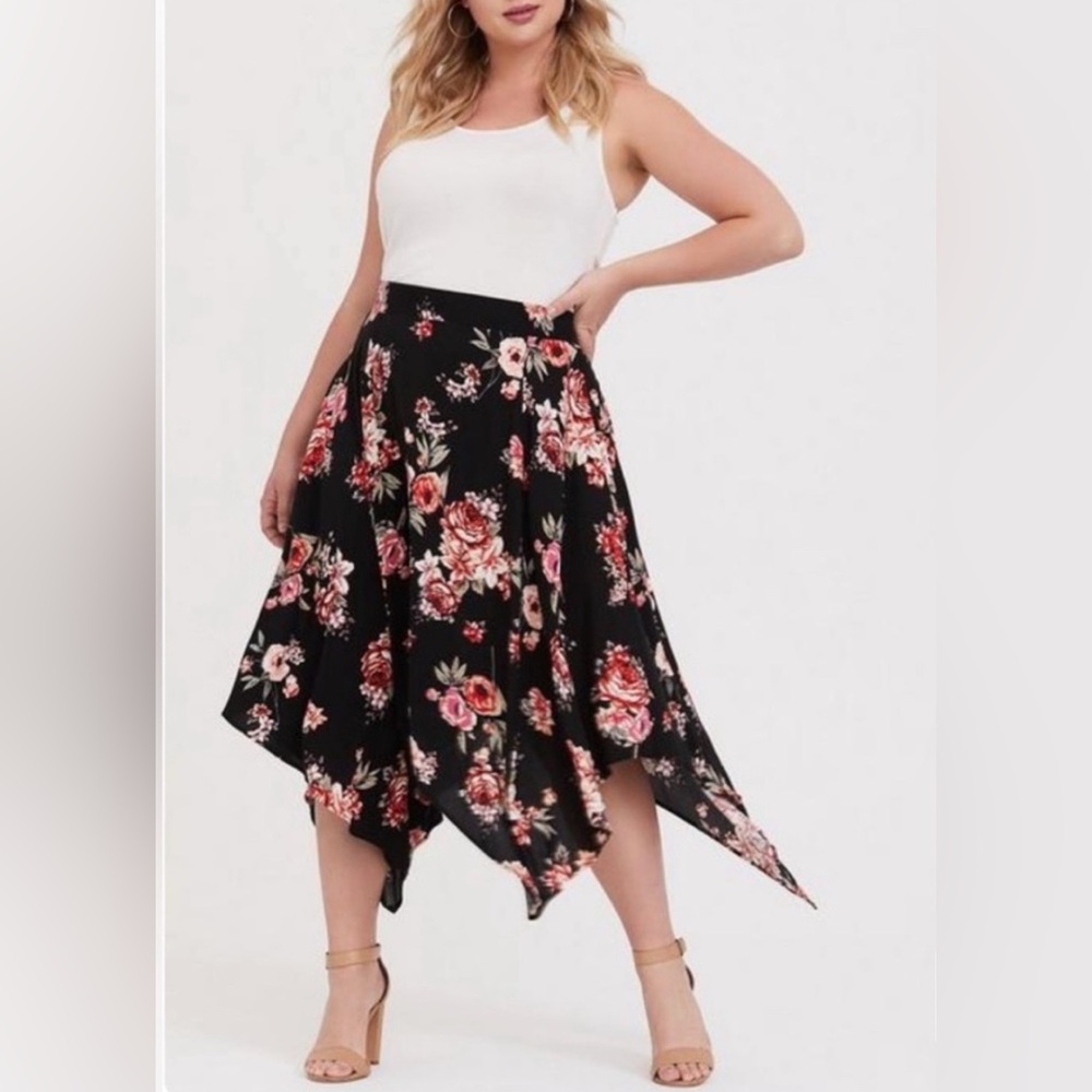 Torrid floral high waist skirt